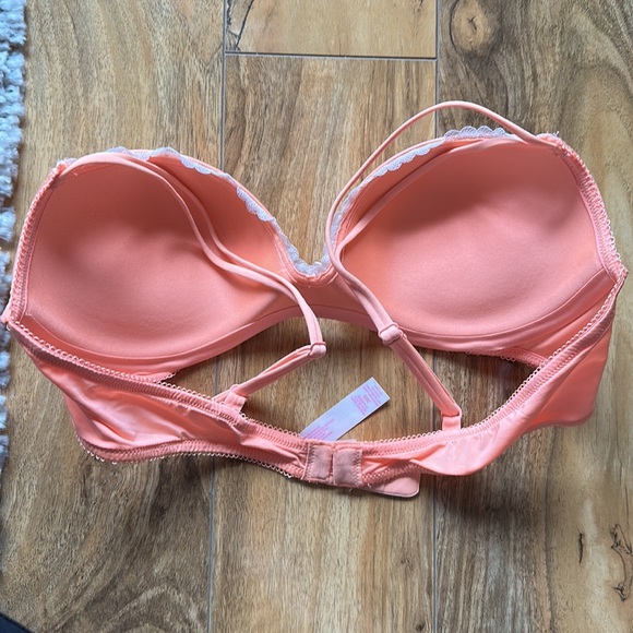 Coral Padded Demi Bra (Victoria’s Secret) - Picture 2 of 3
